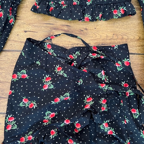 SOUTH BEACH ASOS rose wrap skirt set - Picture 2 of 4